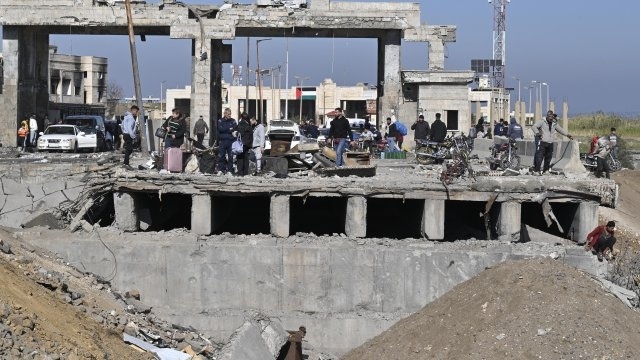 Израелските въоръжени сили обявиха че са ударили повечето от стратегическите