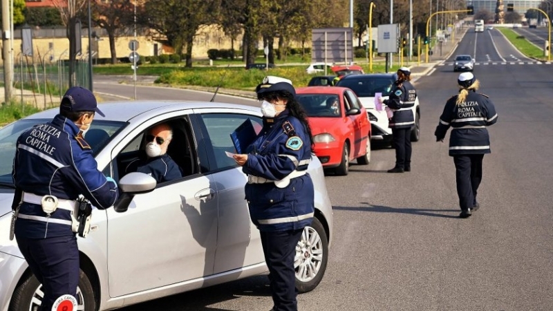 Италианската полиция e глобила близо 23 000 души за нарушаване