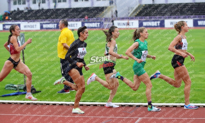 Три медала 2 златни и 1 бронзов спечелиха мездренските