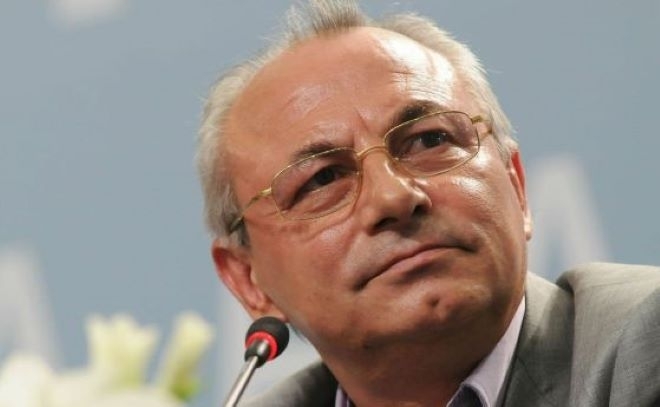 Почетният председател на ДПС Ахмед Доган събира днес част от