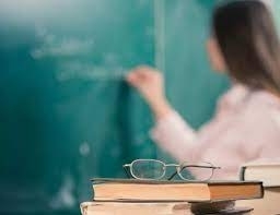 Временно изпълняващият длъжността кмет на Община Мездра Николинка Кътовска излезе с