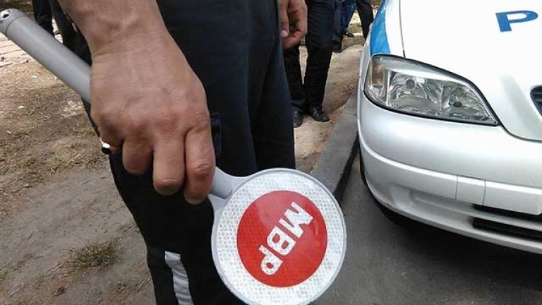 Полицията е заловила двама без книжка да карата във Врачанско