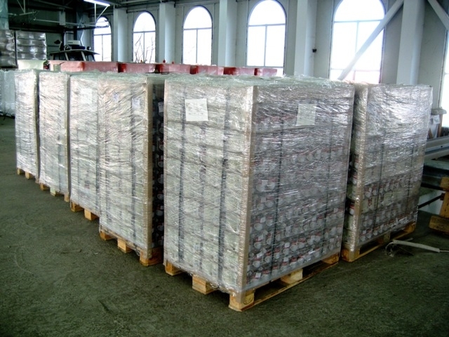 7200 л спирт маскиран като кокосово мляко иззеха митнически служители