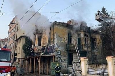 Пожар избухна в къща във Видинско съобщиха от пресцентъра на