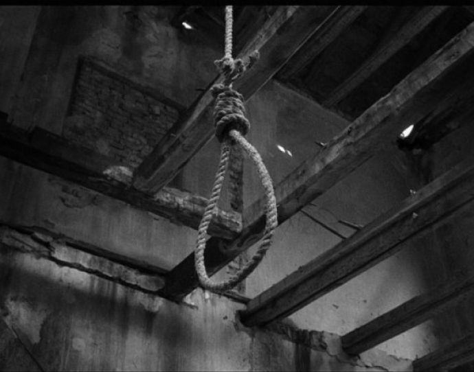 Обесен 55 годишен мъж е открит тази сутрин в котелното на