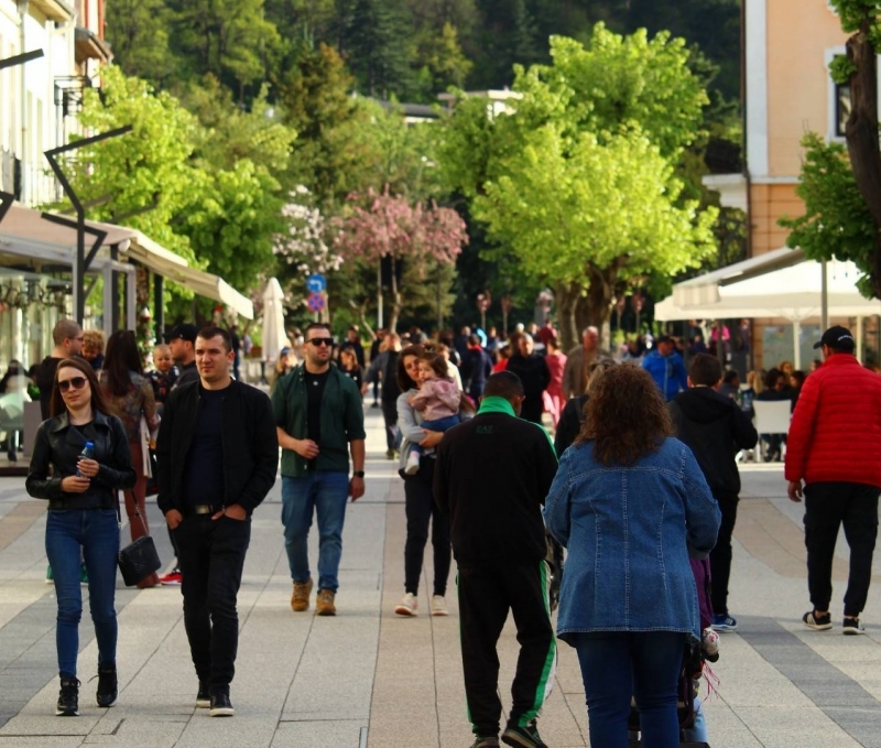 Активните случаи на COVID 19 във Враца паднаха до рекордно ниско
