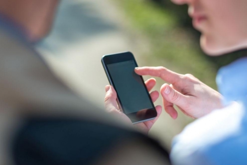 Полицаи разкриха кражба на телефон извършена пред блок в Монтана