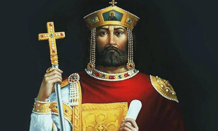 Празник е! Едни от най-красивите имена черпят днес за здраве, ето кои са те