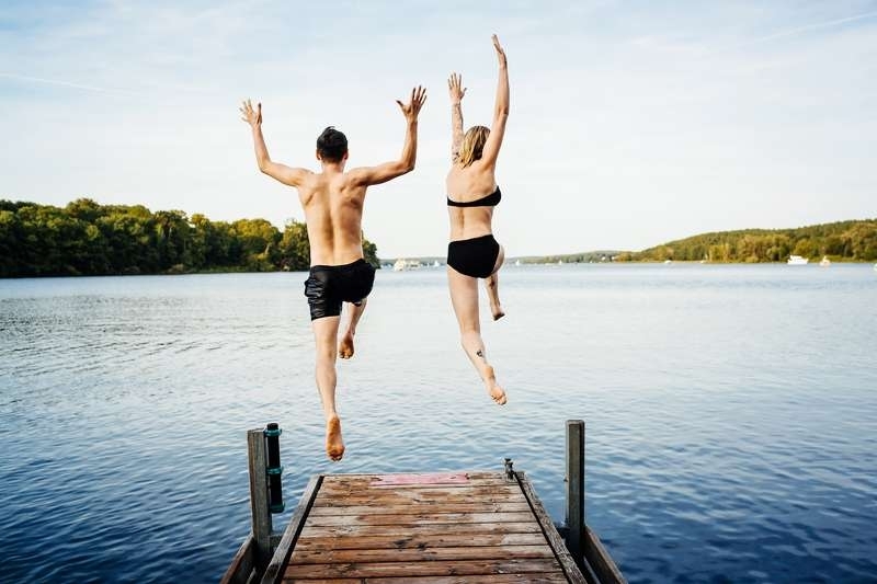 Лятото е тук и засега няма намерения да си ходи