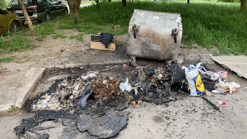 Запалени контейнери всеки ден изправят видинските огнеборци накрака научи BulNews Поредната