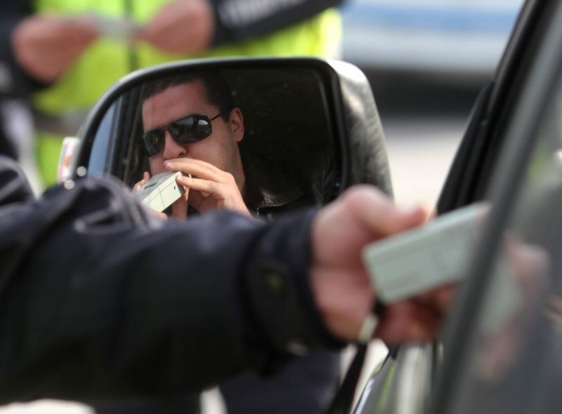 Поредните пияни шофьори са били спрени от полицията през последното