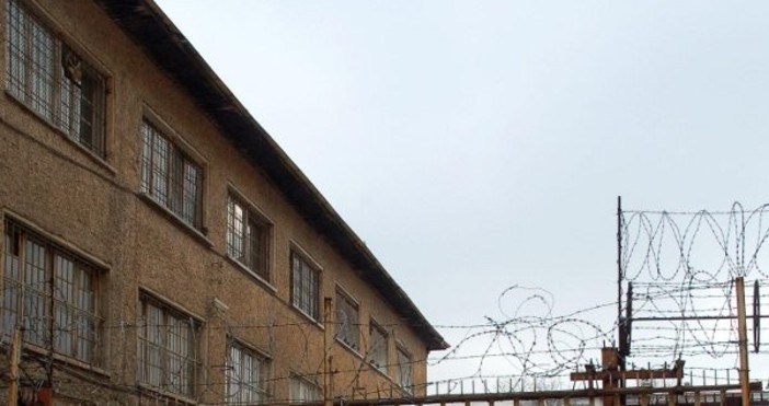 Проговори чистачката която вчера се опита да спре офейкалите от