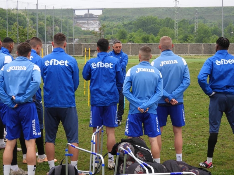 Монтана загуби с 0 1 гостуването си на лидера в класирането