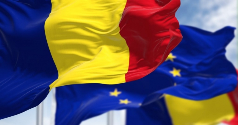 Напрежение в Румъния: Нападнаха австрийската ОМВ, теглят парите си от Райфайзен банк