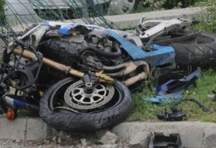 Моторист загина при катастрофа с камион в София съобщиха от