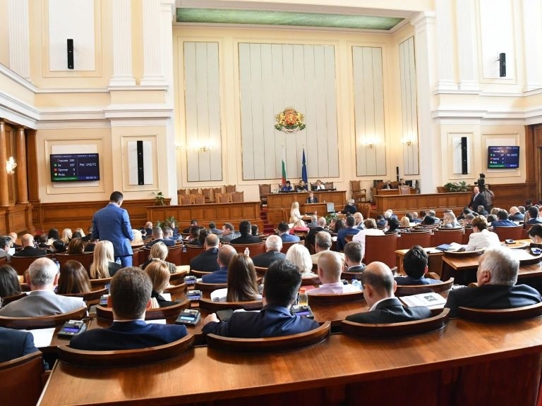 Рекордно ниска оценка за работата на парламента се отчита през