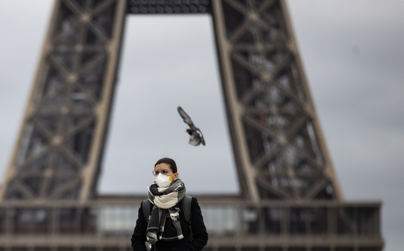 Френски административен съд суспендира заповед за носене на маските по