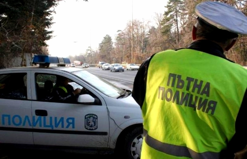 Все повече са случаите на спипани шофьори с нередовни автомобили