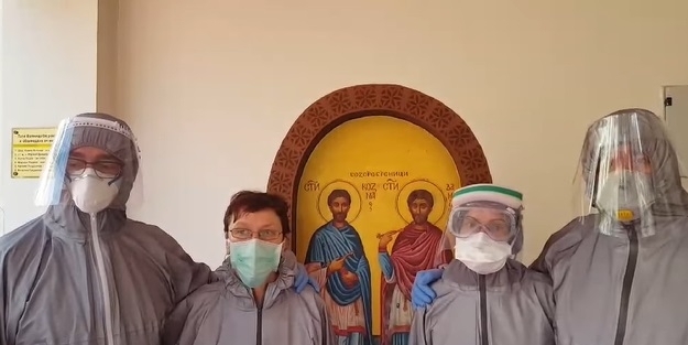 На Разпети петък екипите от ВМА на първа линия отправиха трогателно