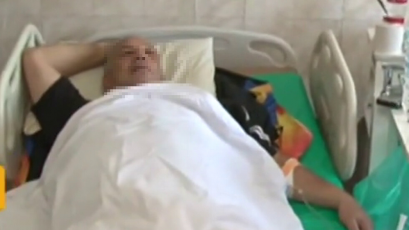 Младеж бере душа в монтанската болница, след като бе зверски пребит