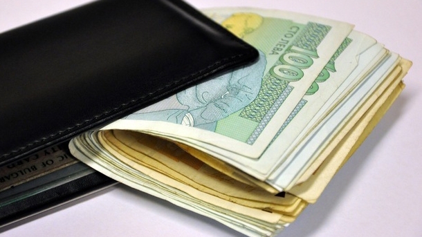 Пари и лични документи са откраднати от къща във Врачанско,