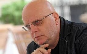 Народът е дете А тези го насилват всеки ден и