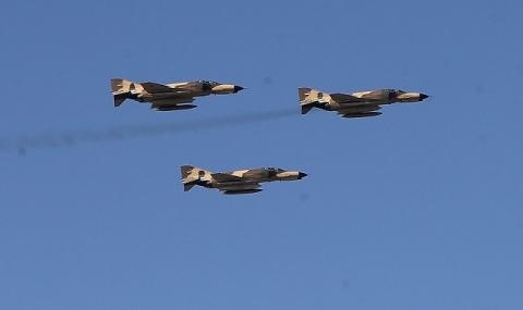 Иран съобщи че негов изтребител се е разбил в провинция