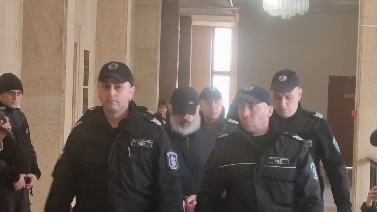Доживотна присъда получи убиецът на брокерката Теодора Бахлова и Юмер ...