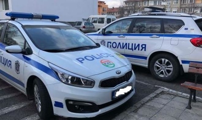 Ченгета заловиха криминално проявен изпуснал чанта с дрога в чужд