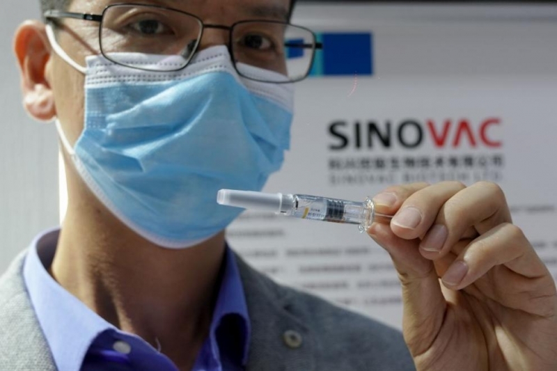 В Китай се имунизират хиляди хора на ден за да