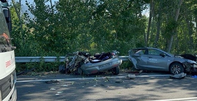 Четирима младежи загинаха при челен сблъсък в Гърция
