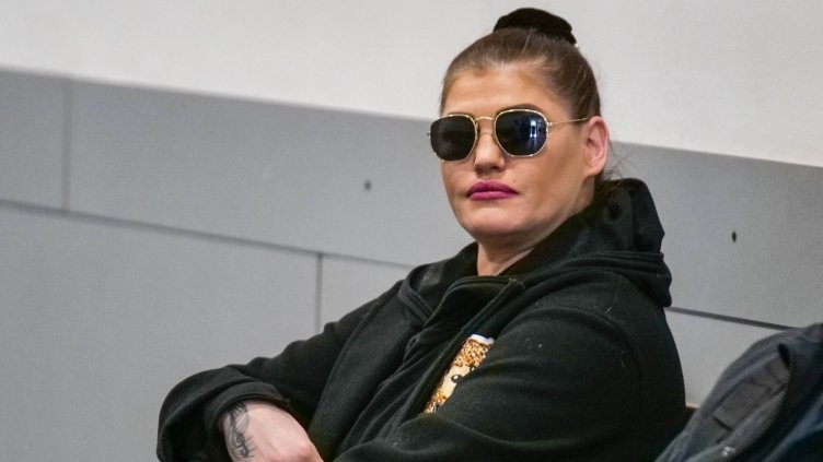 Таксиметров водач e бил заплашен с пистолет от туристи в