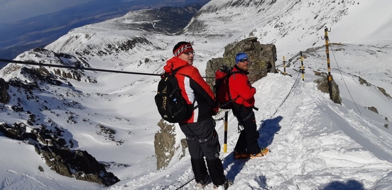 Незрящо момче изкачи връх Мусала Това се случи с помощта