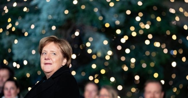 Властите в Германия разследват възможен саботаж срещу самолета на канцлера Ангела