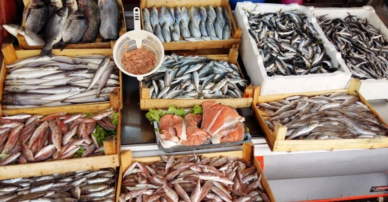 Засилени проверки в търговската мрежа за Никулден започват инспектори на ИАРА