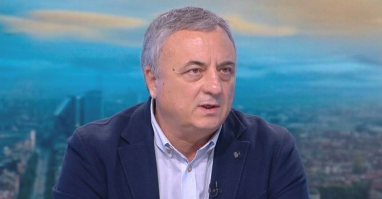 Над 114 км водопровод и над 22 км канал са