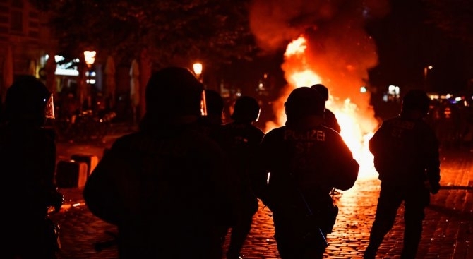 Летище в западния германски град Хановер стана сцена на масов