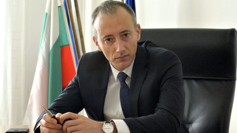 Считам че е крайно време образователната ни система да бъде