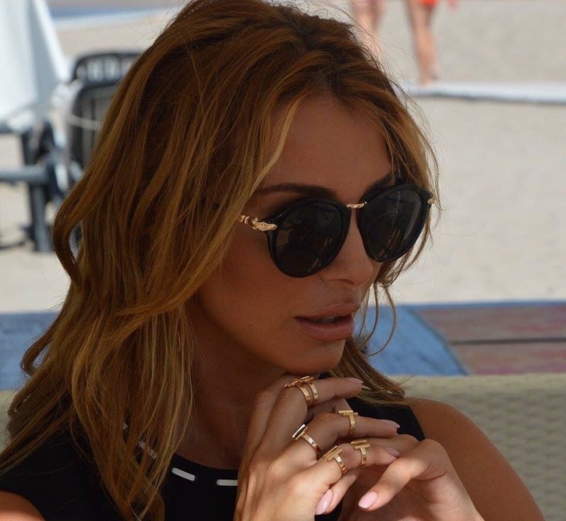 Известната актриса Деси Зидарова обяви в собствения си профил във