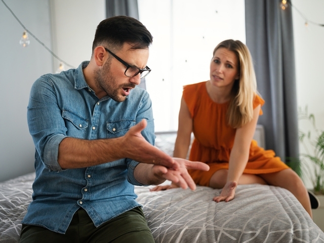 Болезнено и разочароващо е да откриеш че мъжът когото обичаш