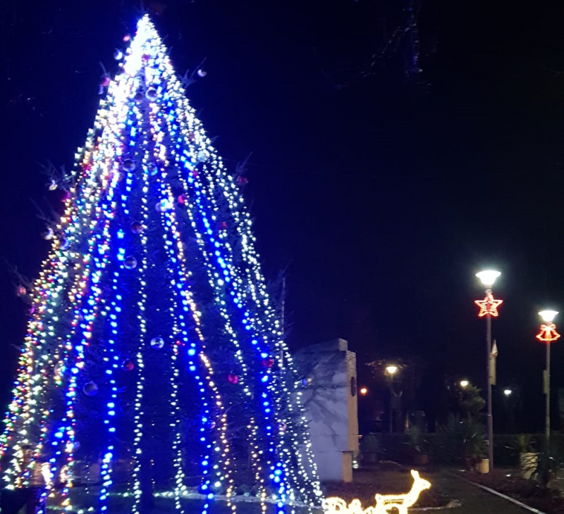 По традиция на 6 декември в навечерието на коледните и