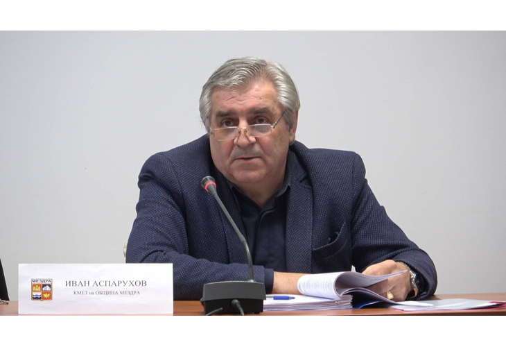 Вчера се проведе традиционния Ден на кмета в Община Мездра