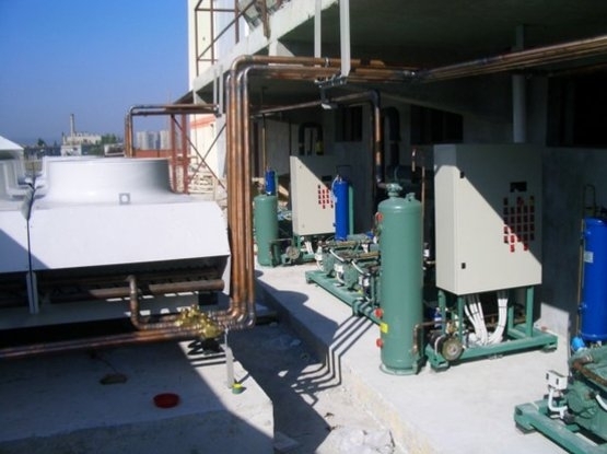 Частен съдебен изпълнител обяви на търг огромен имот във Вършец