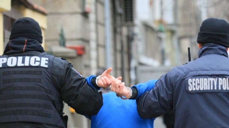 Петима души са задържани във връзка със сбиване в Софийско