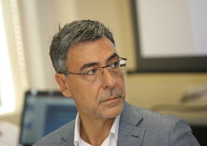 Проф. Даниел Вълчев: Правителството е в режим на оцеляване