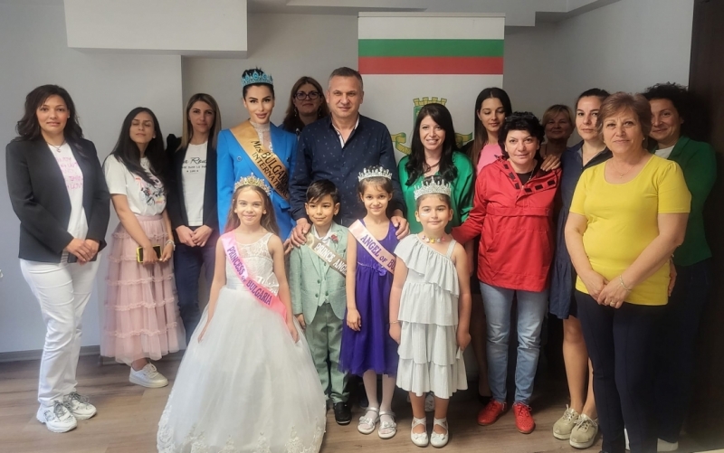 Поредният приз получи кметският наместник на мездренското село Върбешница Магдалена