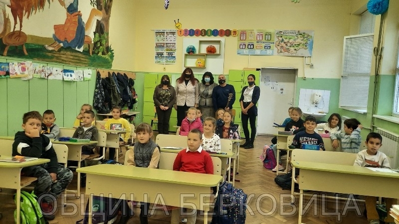 Кметът на Община Берковица Димитранка Каменова присъства днес на много