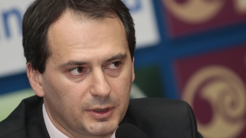 Българският разследващ журналист Христо Грозев който сподели кадри от катастрофата