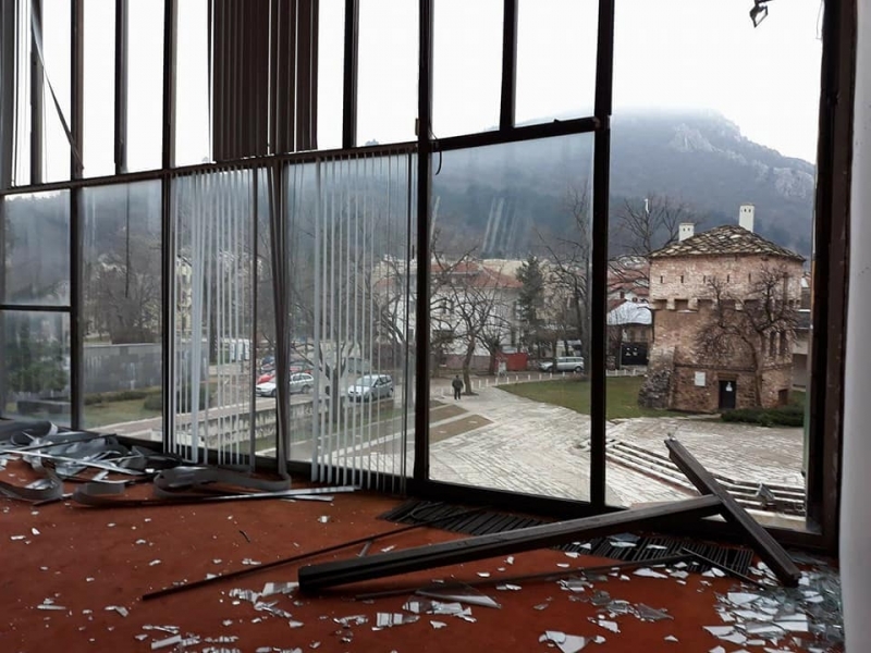 Заместник министърът на културата Румен Димитров е посетил сградата на Драматично кукления