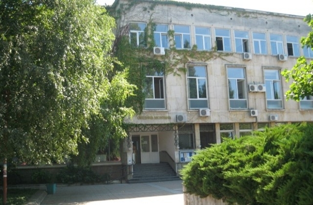 Общинската администрация в Монтана си търси старши счетоводител научи агенция